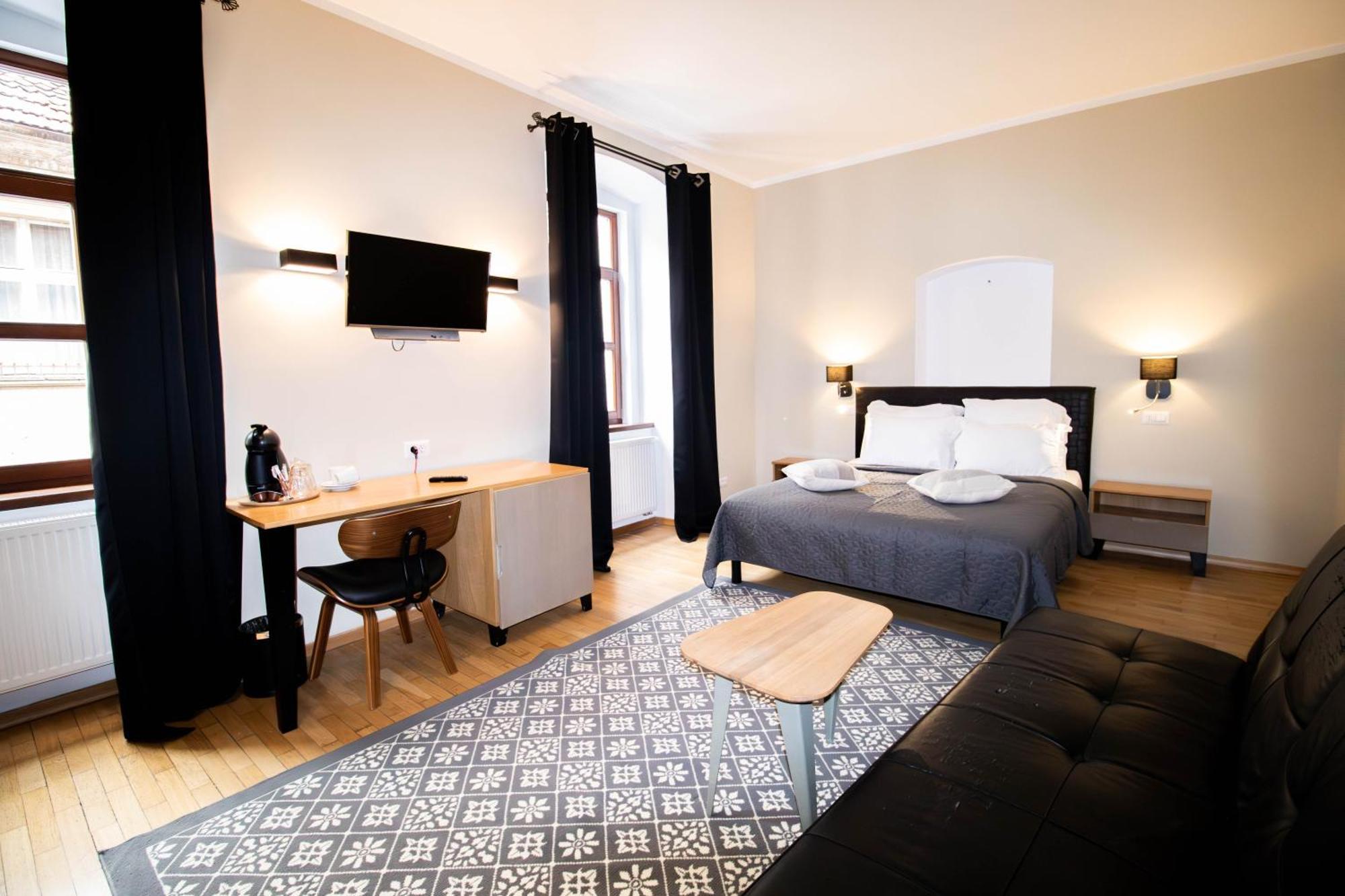 Hotel Ottimo บราชอฟ ภายนอก รูปภาพ