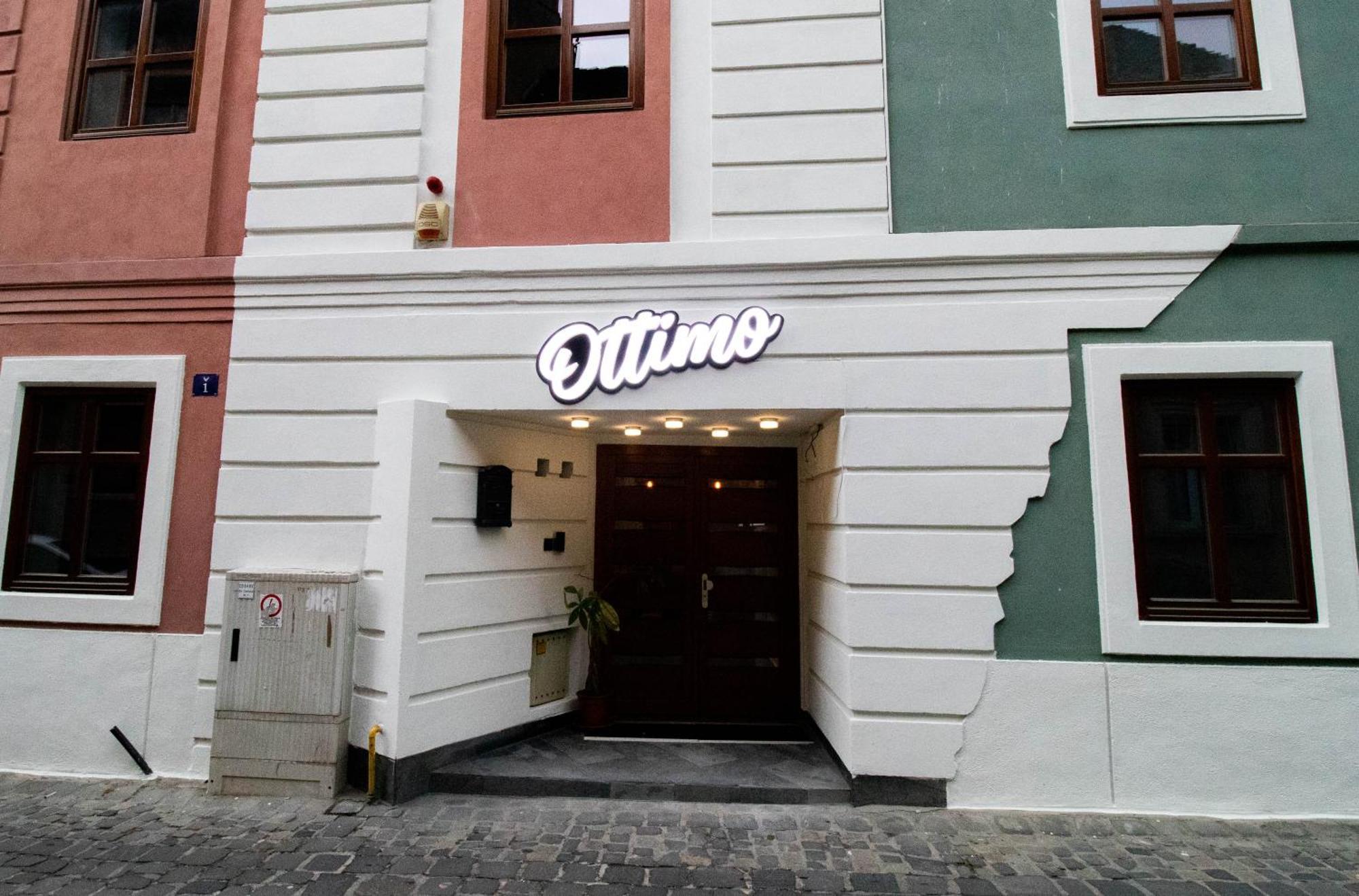 Hotel Ottimo บราชอฟ ภายนอก รูปภาพ